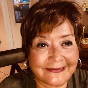 Meet your Posher, Yvonne